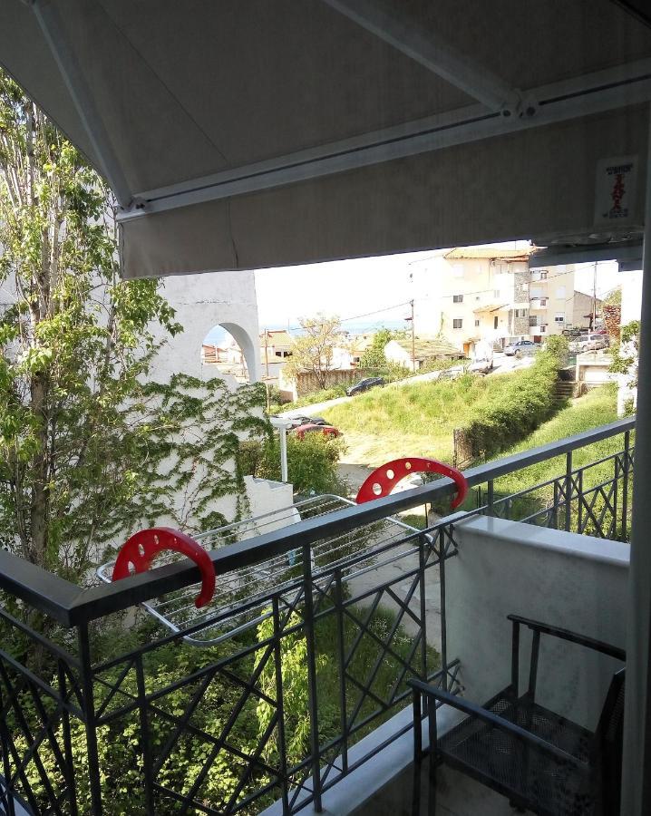 Menexe Apartments-Korali Néos Marmarás Exterior foto